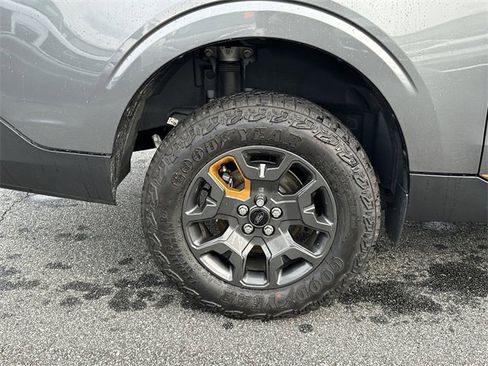 Used 2025 Ford Maverick Tremor image 18