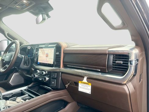 New 2026 Ford F250 King Ranch w/ Chrome Package AWD/4WD image 37