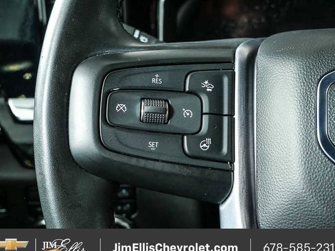 Used 2025 GMC Sierra 1500 SLT image 10