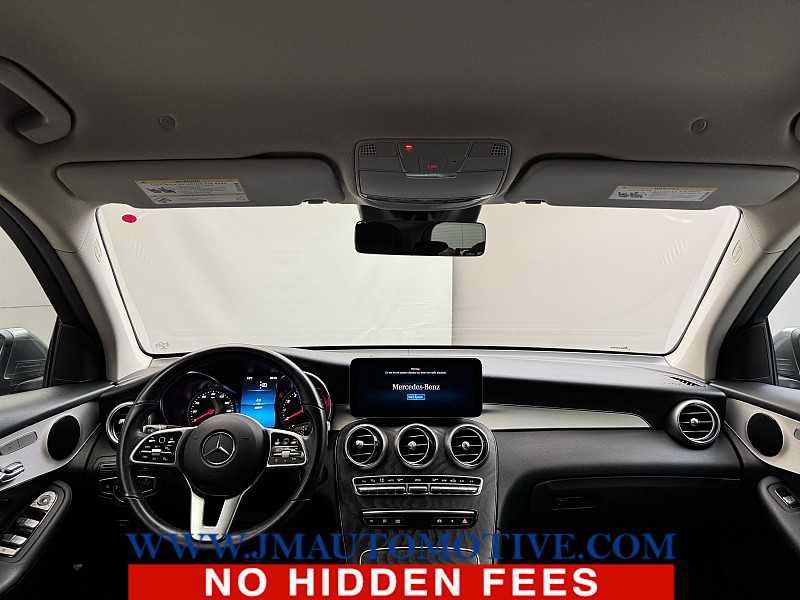 Used 2022 Mercedes-Benz GLC 300 4MATIC image 11