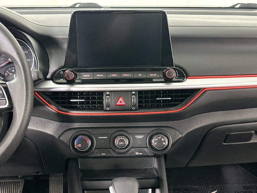 Used 2023 Kia Forte LXS w/ LXS Technology Package FWD image 20