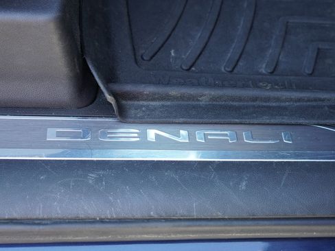 Used 2022 GMC Sierra 2500 Denali image 34