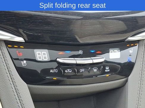 Used 2023 Cadillac XT6 Premium Luxury image 22