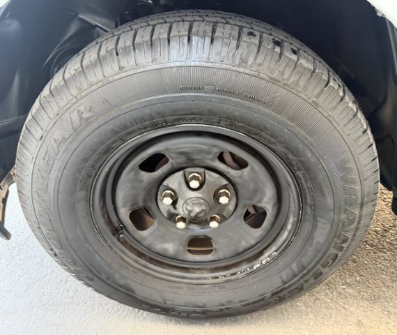 Used 2015 RAM 1500 Tradesman w/ Power & Remote Entry Group RWD image 21