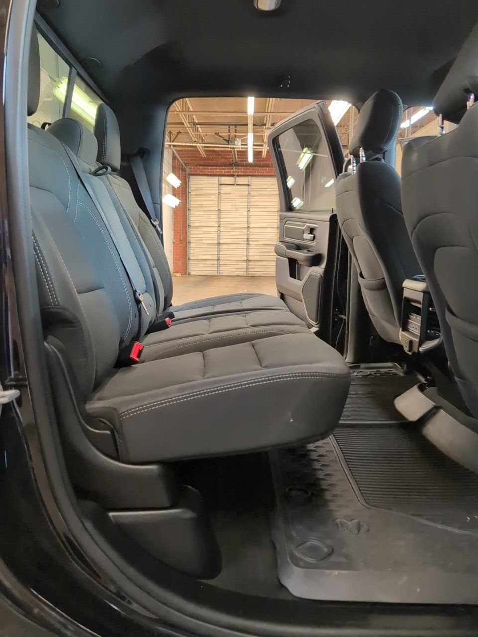 Used 2021 RAM 1500 Big Horn RWD image 19