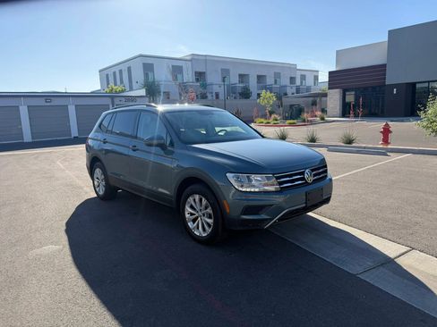Used 2019 Volkswagen Tiguan S w/ Driver Assistance Package FWD image 7