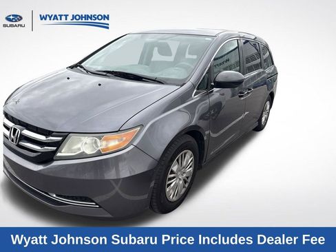Used 2016 Honda Odyssey LX image 1