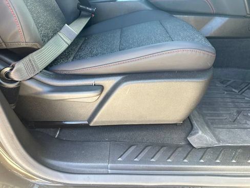 Certified 2024 Chevrolet Colorado Z71 w/ Z71 Convenience Package 2 AWD/4WD image 25