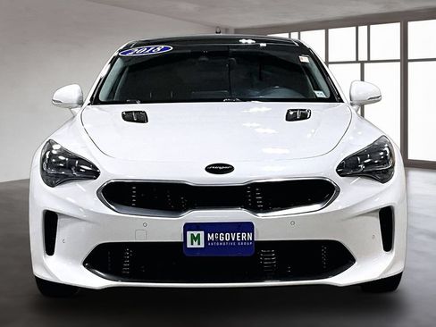 Used 2018 Kia Stinger Premium AWD/4WD image 2