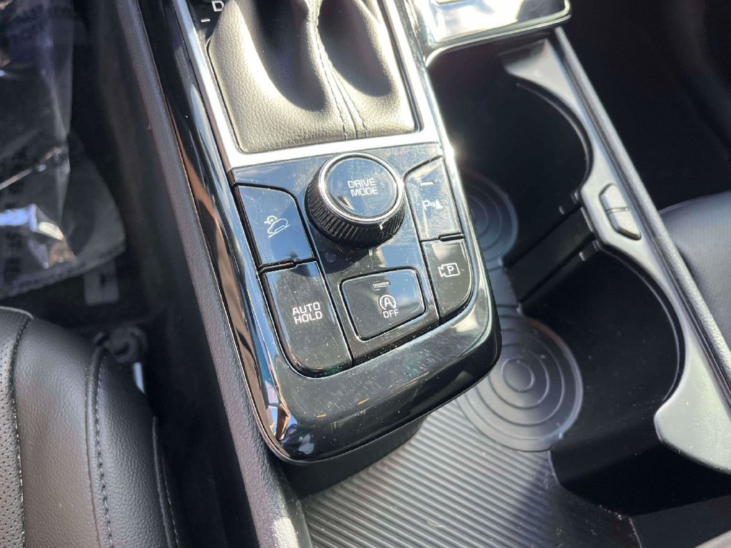Used 2025 Kia Sportage EX FWD image 21
