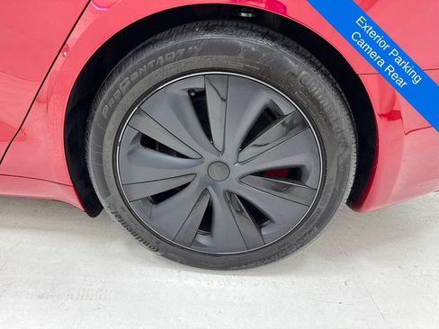 Used 2021 Tesla Model S Plaid image 7