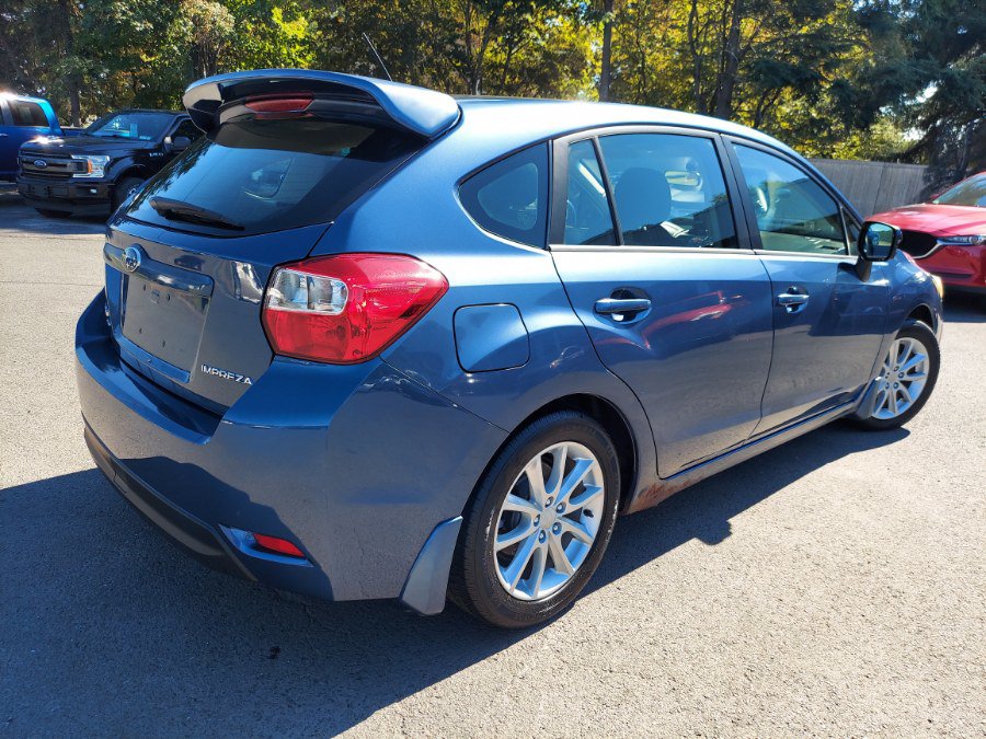 Used 2013 Subaru Impreza 2.0i Premium w/ All-Weather Pkg AWD/4WD image 4