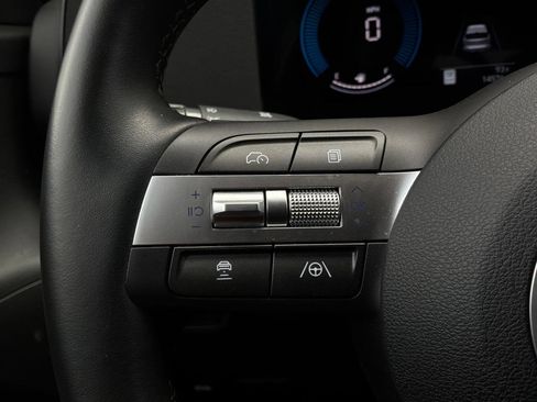 Used 2026 Hyundai Kona SEL Sport FWD image 38