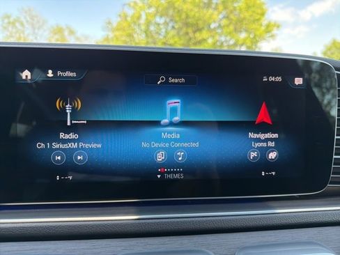 Used 2022 Mercedes-Benz GLE 350 4MATIC w/ Premium Package image 28