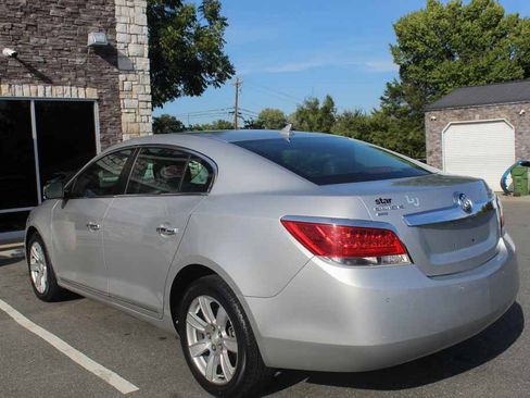 Used 2011 Buick LaCrosse CXL AWD/4WD image 10