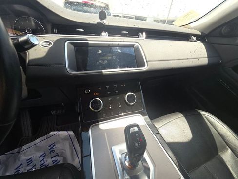 Used 2020 Land Rover Range Rover Evoque S AWD/4WD image 17