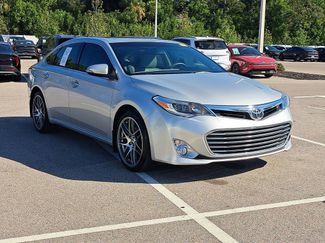 Used 2014 Toyota Avalon XLE Touring video 2
