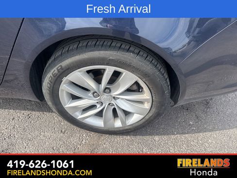 Used 2015 Buick Regal image 13