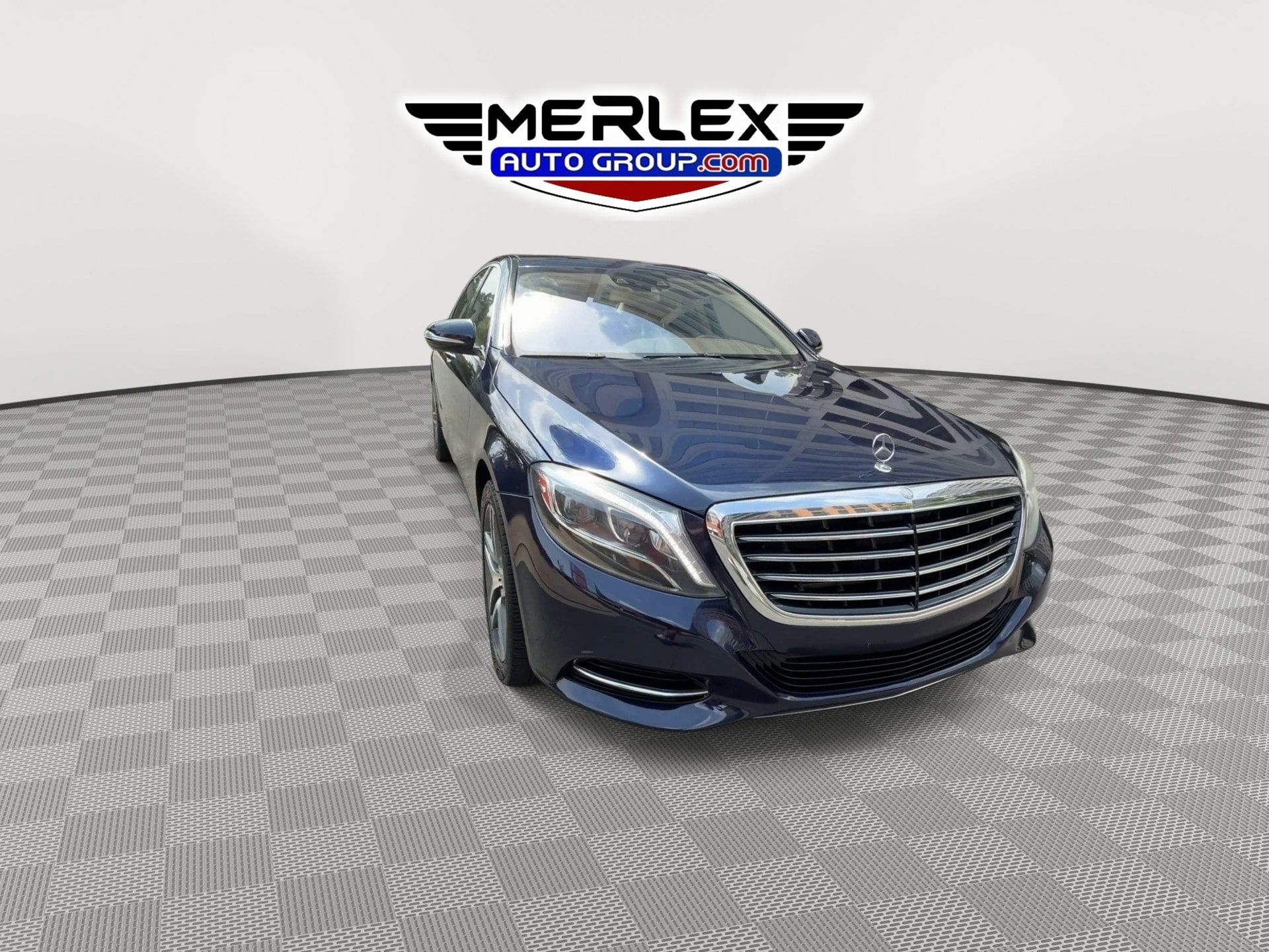 Used 2015 Mercedes-Benz S 550 4MATIC Sedan image 2