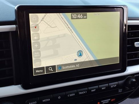 Certified 2024 Hyundai Venue Limited FWD image 23