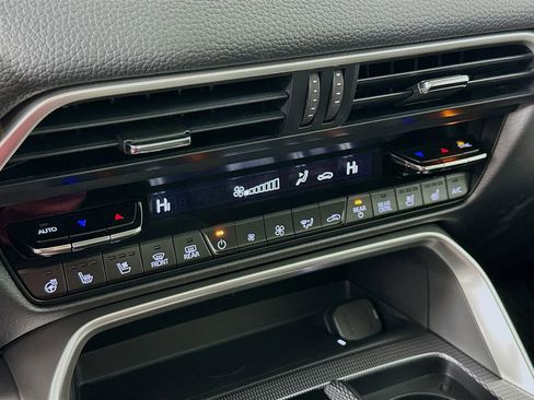 New 2026 MAZDA CX-90 Plug-In Hybrid w/ Preferred image 16