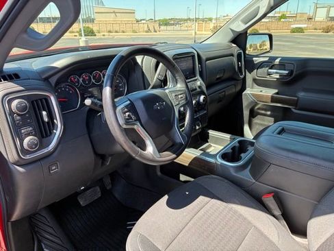 Used 2021 Chevrolet Silverado 1500 RST AWD/4WD image 12