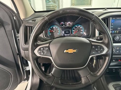 Used 2022 Chevrolet Colorado LT w/ Fleet Safety Package image 26