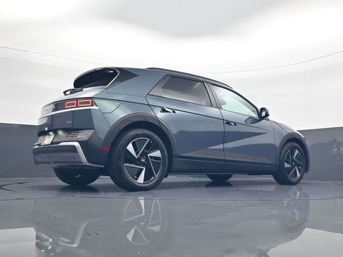 New 2025 Hyundai Ioniq 5 SEL image 25