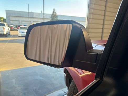 Used 2021 Toyota Tundra SR5 w/ TRD Off-Road Package image 16