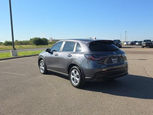 Used 2024 Honda HR-V LX image 8