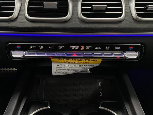 New 2026 Mercedes-Benz GLS 450 4MATIC image 28