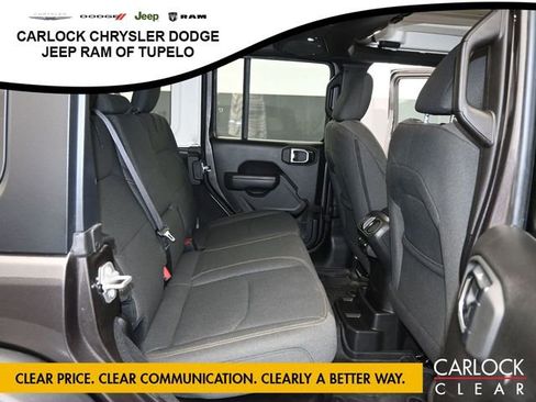 Used 2025 Jeep Wrangler Sport image 36