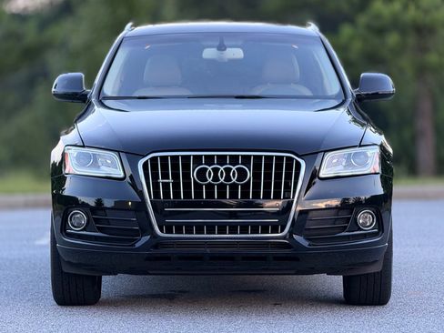 Used 2016 Audi Q5 2.0T Premium Plus w/ Technology Package AWD/4WD image 3