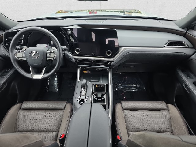 Used 2025 Lexus TX 350 AWD w/ Technology Package image 9