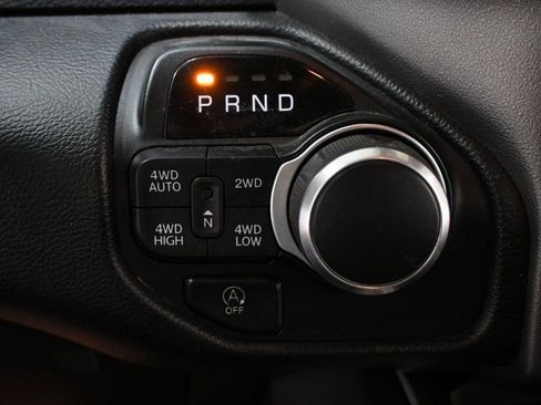 Used 2019 RAM 1500 Big Horn image 27