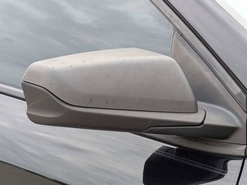 Used 2022 Chevrolet Equinox LS w/ LPO, Floor Liner Package FWD image 12