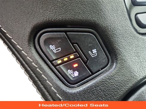 Used 2019 Chevrolet Suburban Premier w/ Max Trailering Package image 19