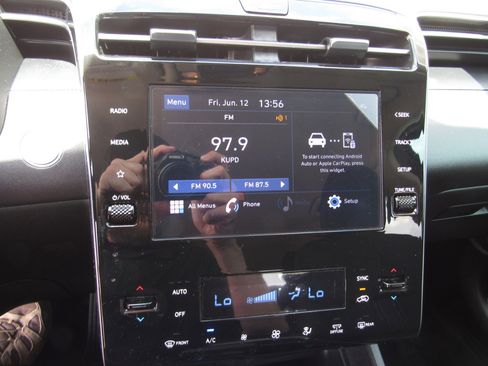 Used 2024 Hyundai Tucson SEL FWD image 19