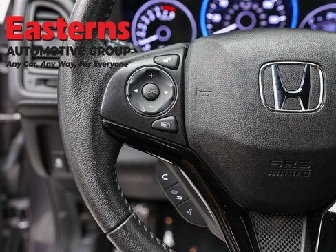 Used 2022 Honda HR-V Sport image 14