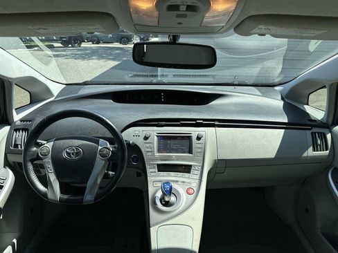 Used 2013 Toyota Prius Four FWD image 14