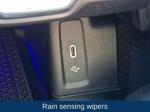 Used 2023 Mercedes-Benz GLC 300 4MATIC image 26