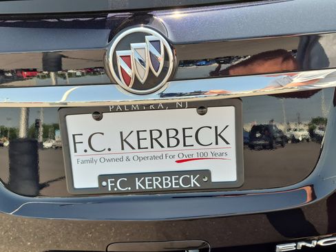 Certified 2022 Buick Encore Preferred w/ Safety Package AWD/4WD image 29