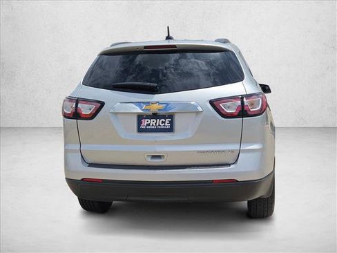 Used 2016 Chevrolet Traverse LS FWD image 6
