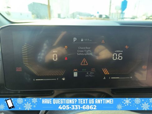 Used 2025 Kia Carnival image 23