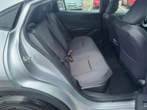 Used 2025 Toyota Prius LE image 27