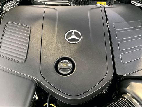 Used 2026 Mercedes-Benz GLC 300 4MATIC image 15