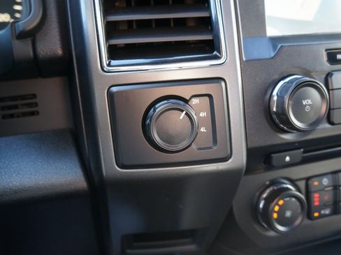 Used 2018 Ford F150 XLT w/ Equipment Group 302A Luxury image 30