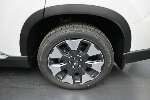 New 2026 Honda Pilot Elite image 16