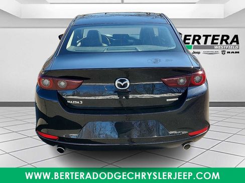 Used 2024 MAZDA MAZDA3 s FWD image 5