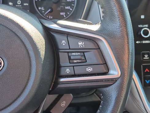 Certified 2023 Subaru Outback Limited XT image 25